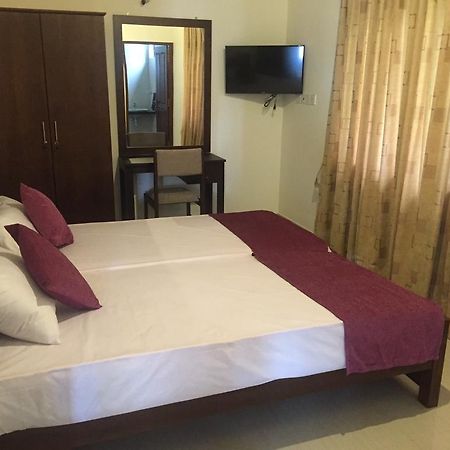 Hasara Villa One Polgasowita Экстерьер фото