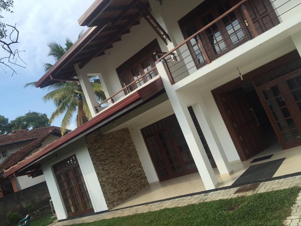 Hasara Villa One Polgasowita Экстерьер фото