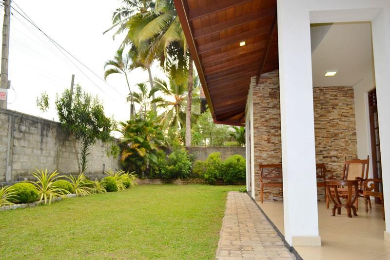 Hasara Villa One Polgasowita Экстерьер фото
